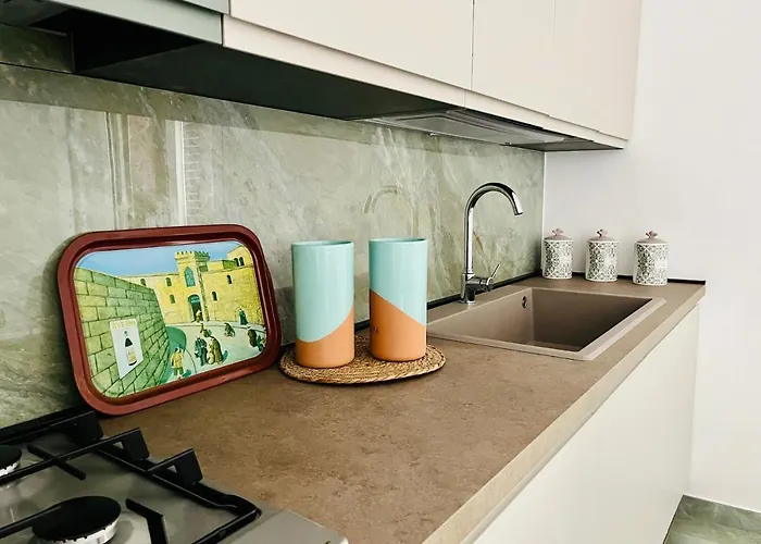 Mavi レヴェラーノ